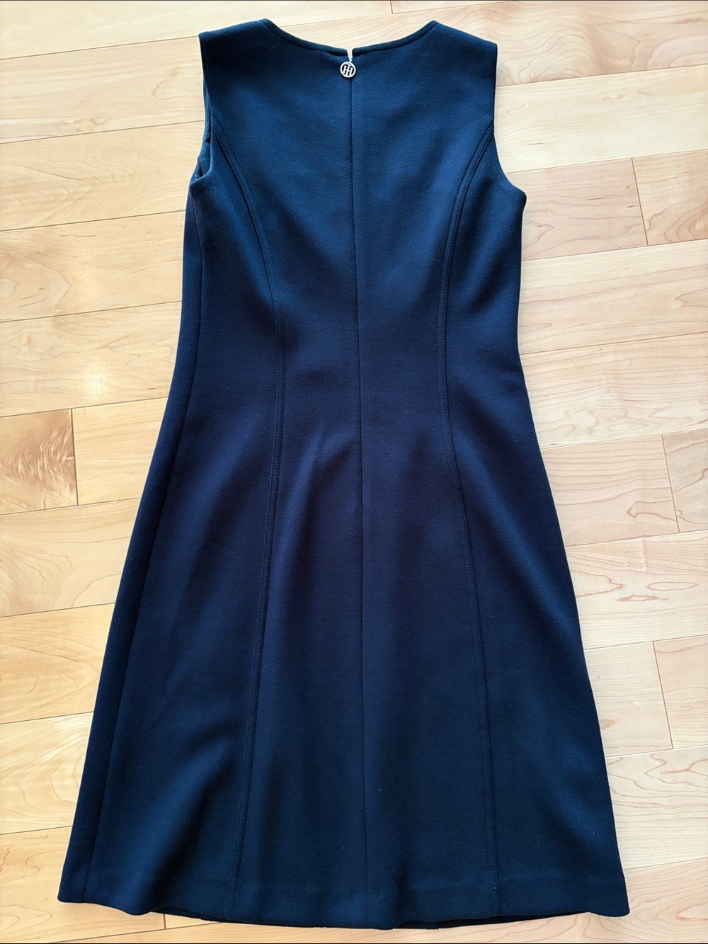 Sleeveless Navy Lace-Up Sheath Dress - Picture 2 of 2